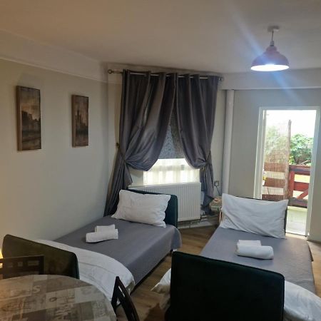 Gloucester Gardens لندن المظهر الخارجي الصورة